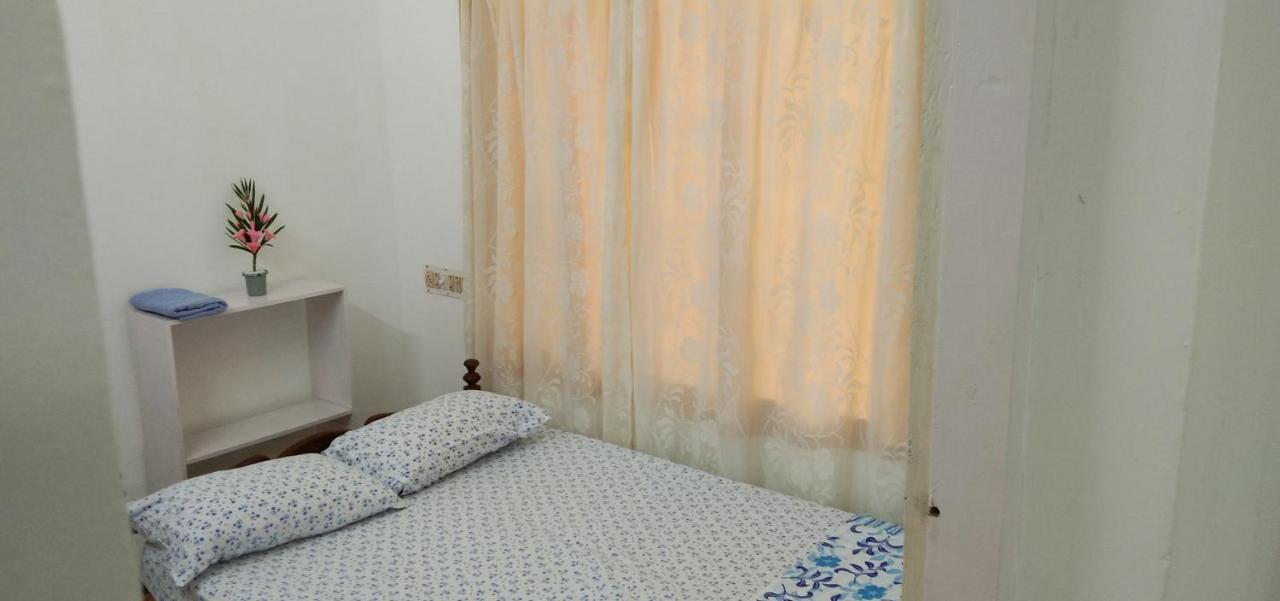 Jestine Homestay Kochi Exteriör bild